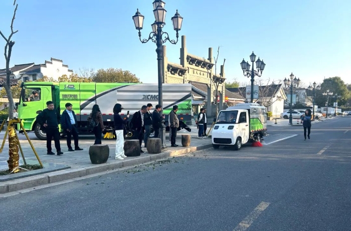 841516b4b968403f84bccb48a9d21e17