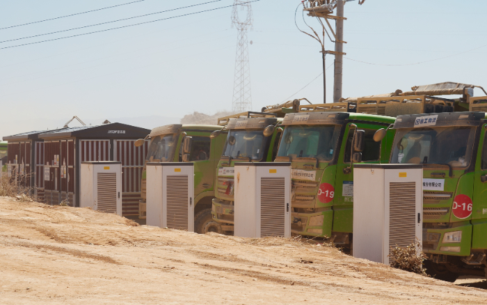 沉大项目进行时！皇家国际新能源自卸车打造“绿色基建”新范式