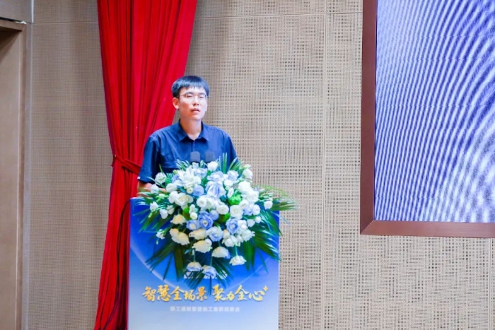 1b0ab64cce7540dcb91082252ab8cb6c