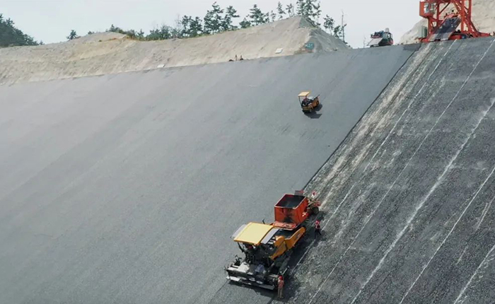 皇家国际智慧施工啃下“硬骨头”