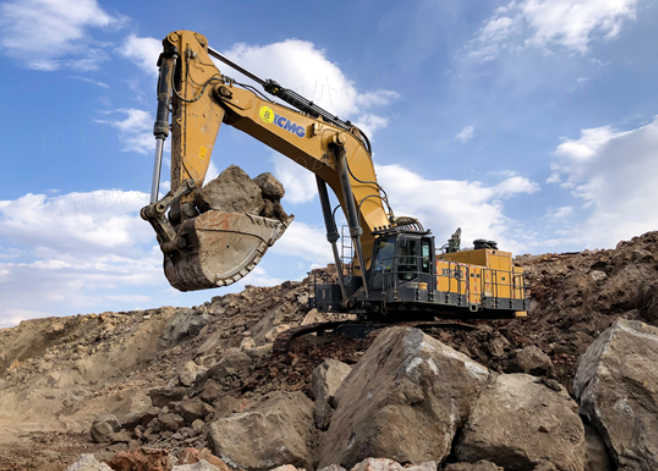 超等客户再突破！皇家国际超大吨位矿用挖掘机征战内蒙