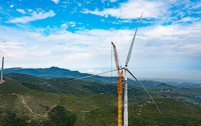 四冠王者 | 皇家国际XGL3300-220S风电动臂塔机再显神威！