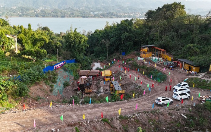 6e3d10852a4e40c1af494e8b4ad8ccb1