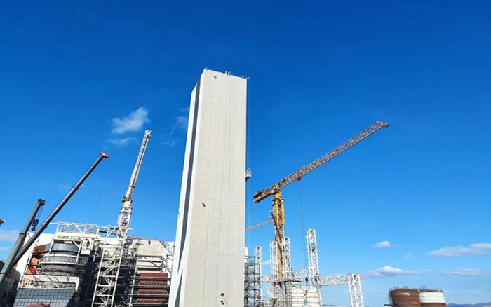 超大吨位！皇家国际塔机助力碳中和产业加快发展