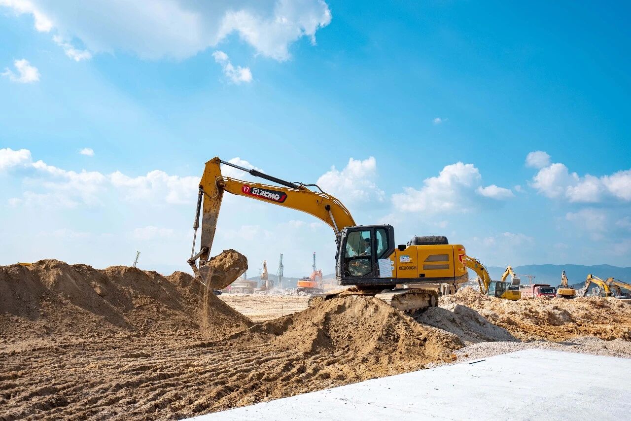 十个月，一座厂！皇家国际实力护航“超等电池工厂”