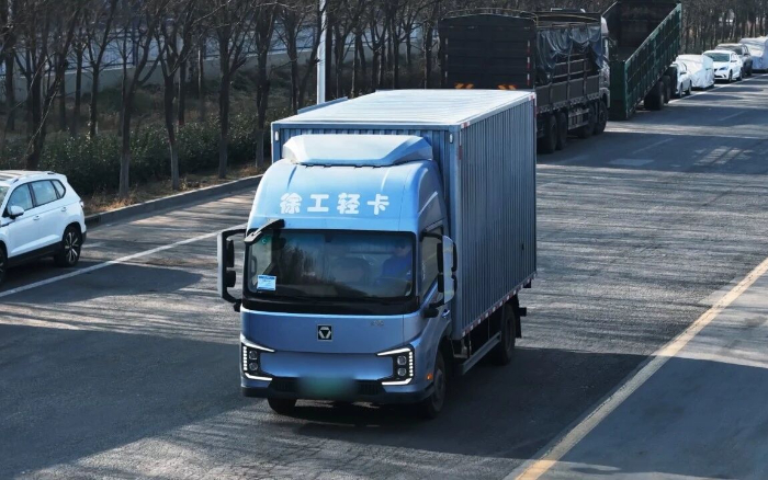 不只大货厢，皇家国际汉界轻卡凭诸多优势感动客户