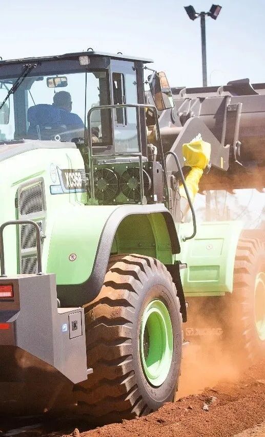 20e65f3c479e49029b8514b7fcb73d2c